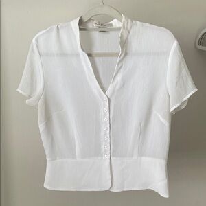 Notations Women’s Classic White Blouse 🤍